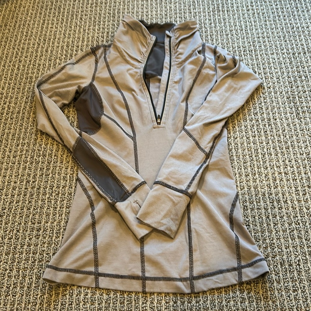Lululemon 1/2 zip pullover